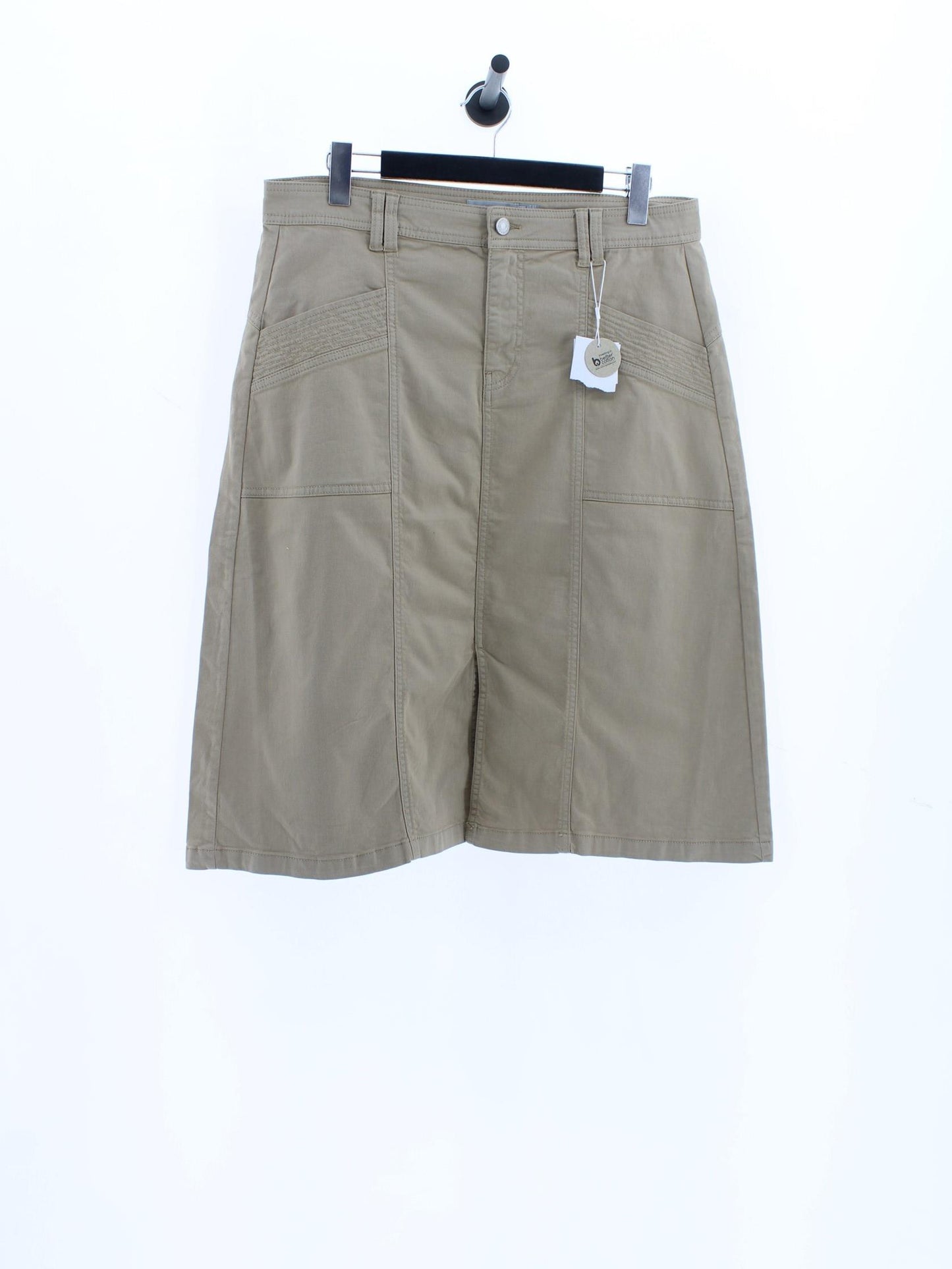 82b8bab33d4e4cc34b0244b27c62457f