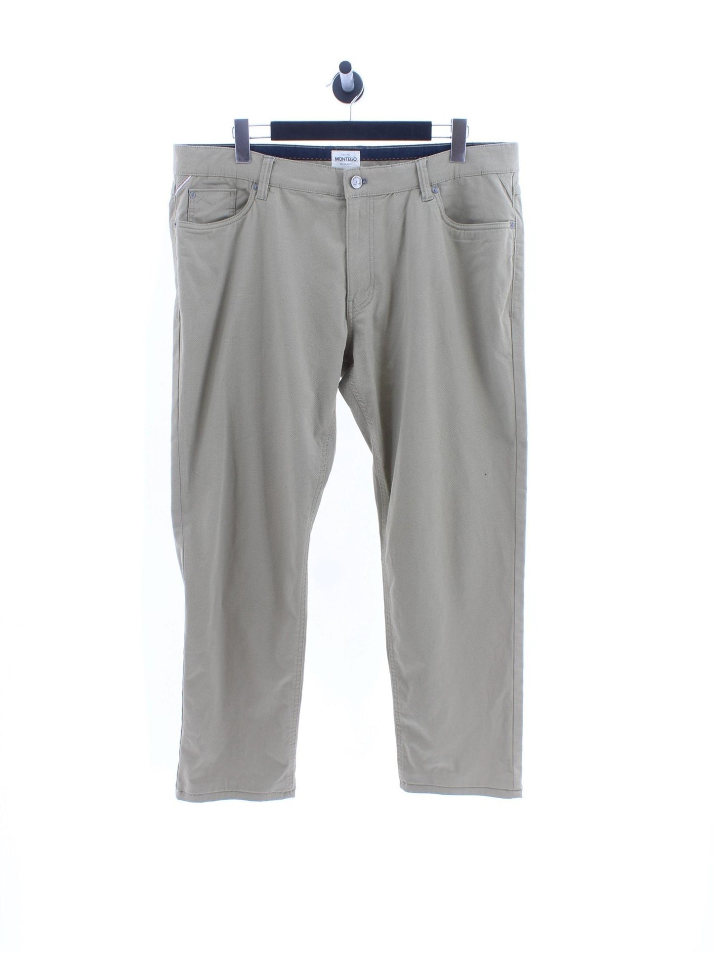 20e8302733a0492b69fe86ad8917591f