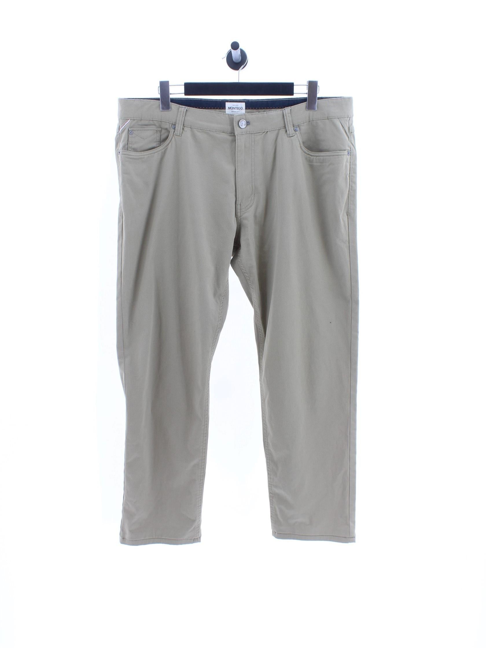 20e8302733a0492b69fe86ad8917591f