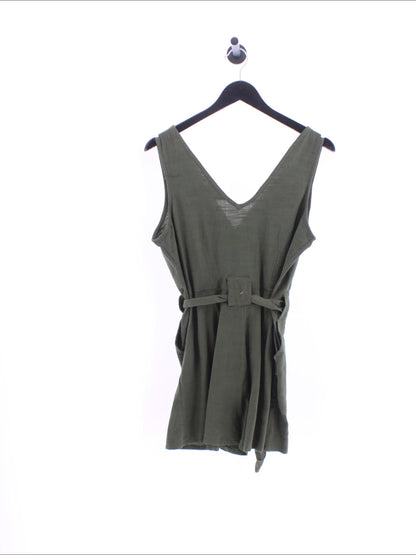 86a8b479a104d177a22b3a744b68b9e9