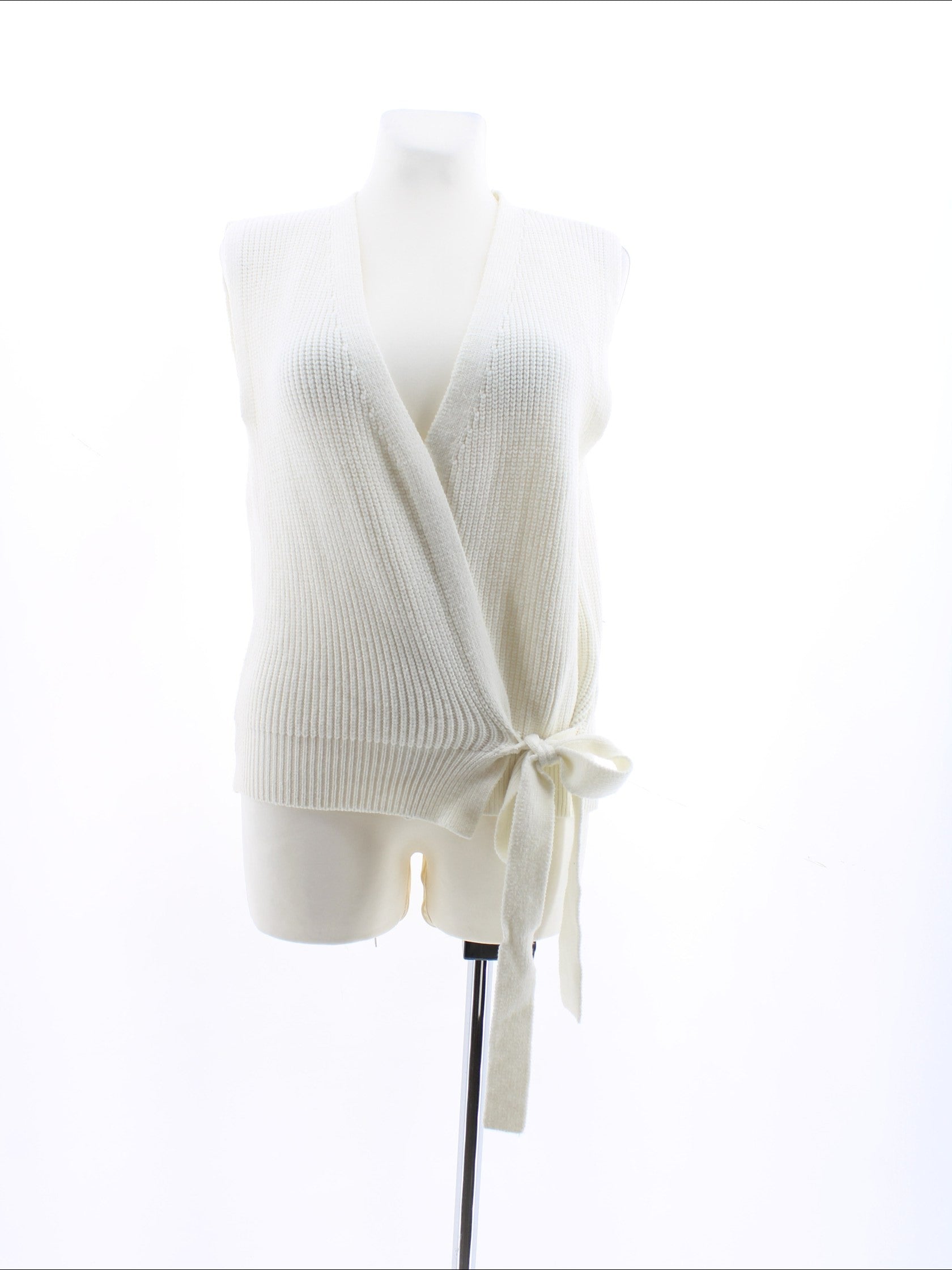 70493f0e769f42e25f1d39a179439709