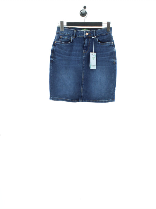 b993a790f40b1496e0cf3bf1a3e52805