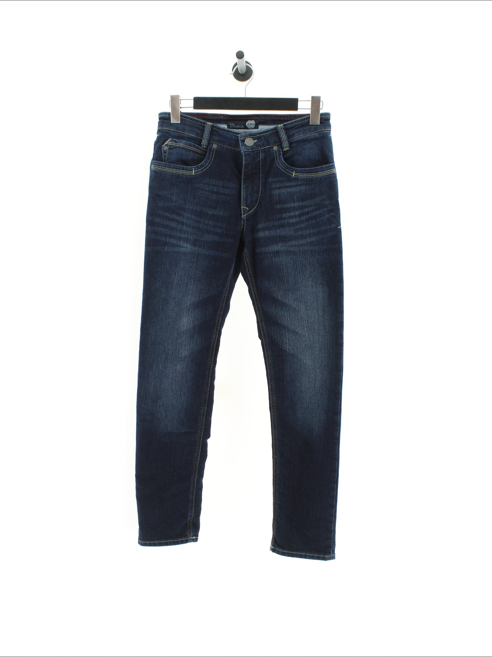 25185d766e3b548913895e5f030f6773