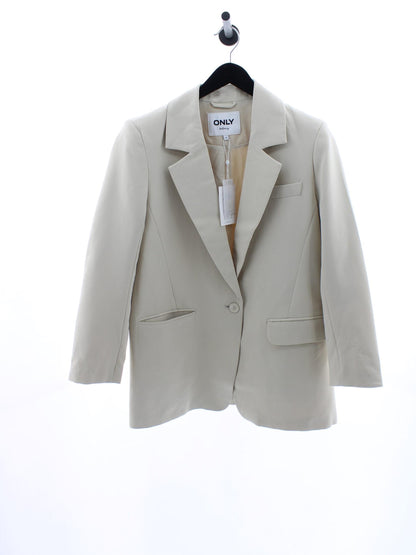 2f737d4b7bdcbd60294893272e2bc9f6