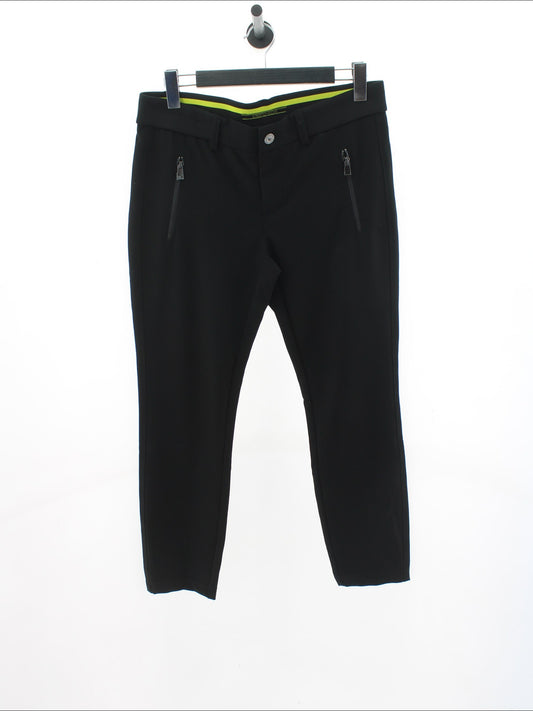 f985046bd03f9950545b9a7cd2b0fc37