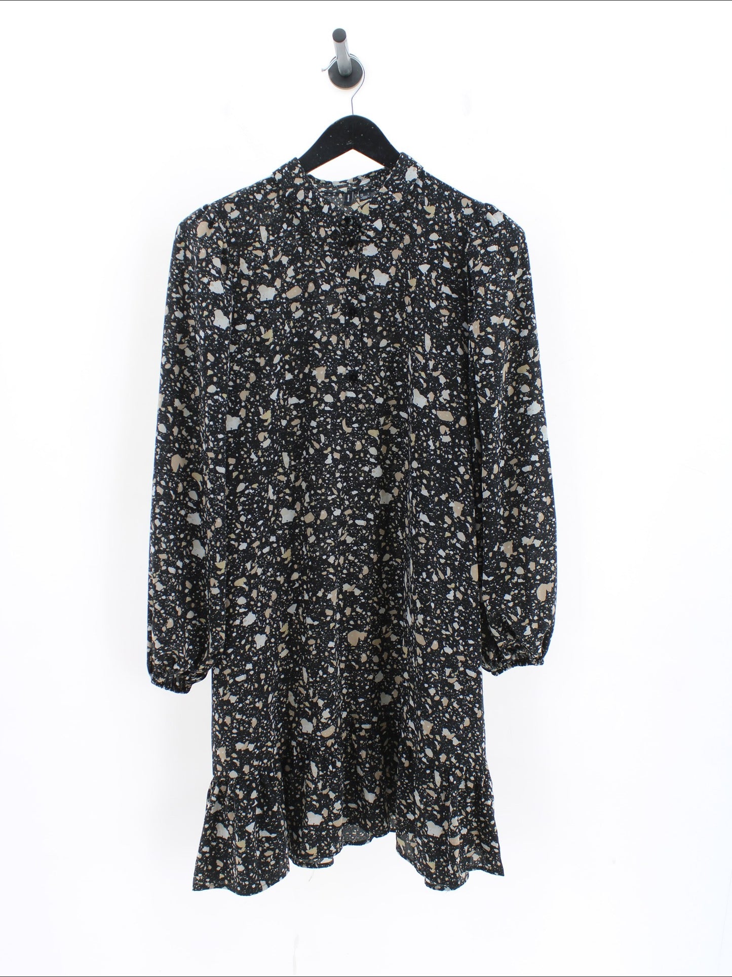 81d01365d7fb1bd7e4bc7e27d72607ae