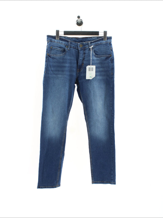 157afa81b01139386472dba822809737