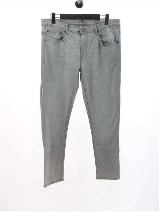 52b0111aad5804b5120dc87a7806bd6e