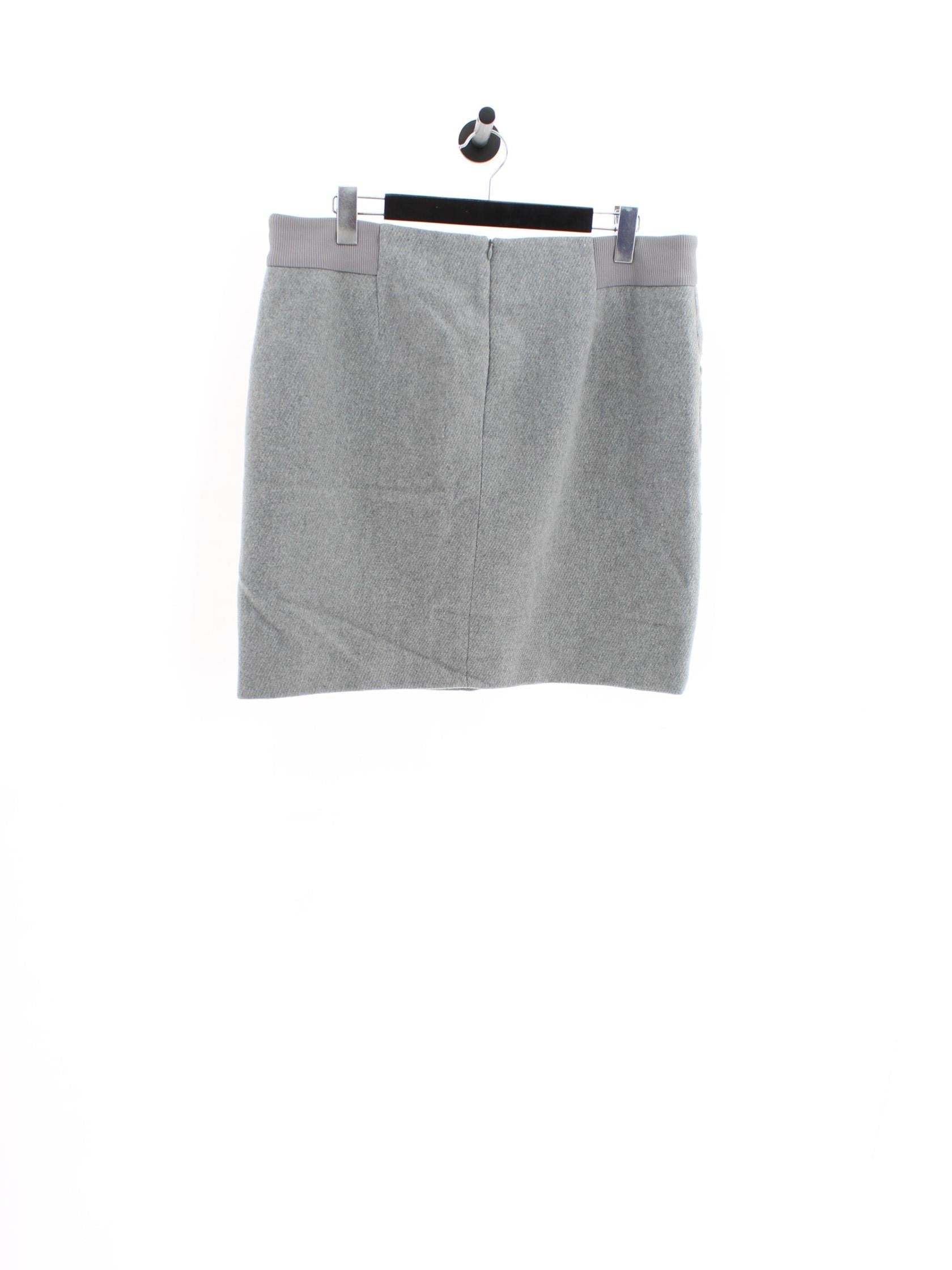 437147feb2a8312ca723fe248718f3c3