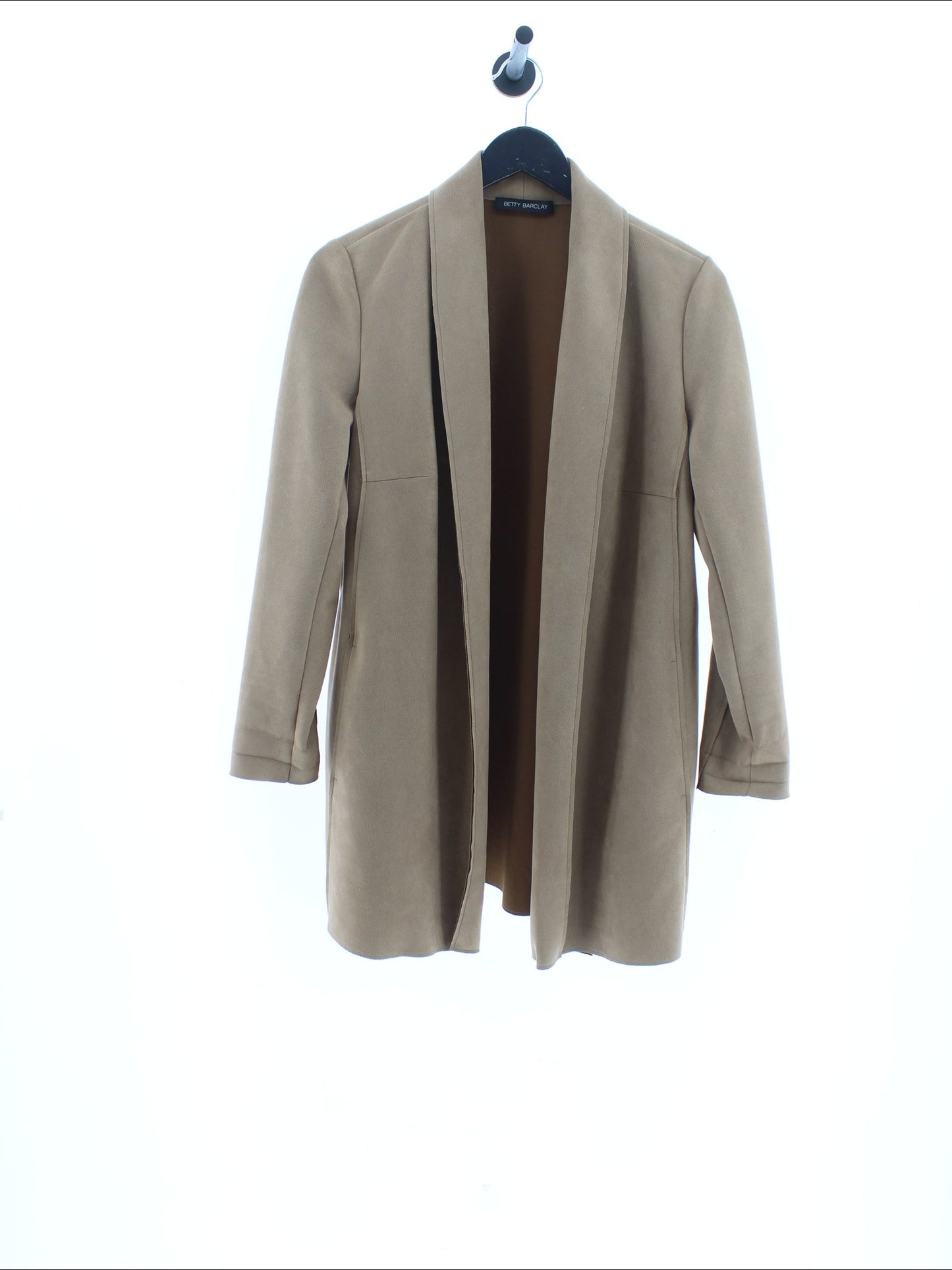 6282c2f4f21b5bec439dca0a5b16852c