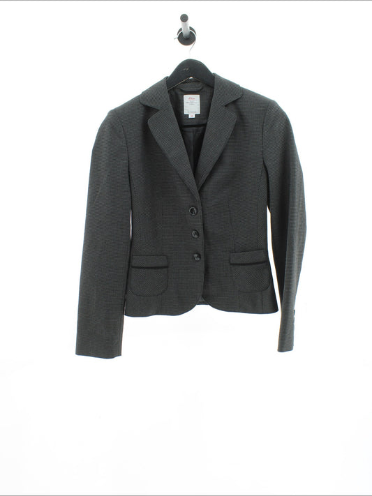 4e3136c10bf5ba2aa0e08808d367d54b