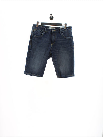 fcbcbfefed82e07178e9f61292b1a4f7