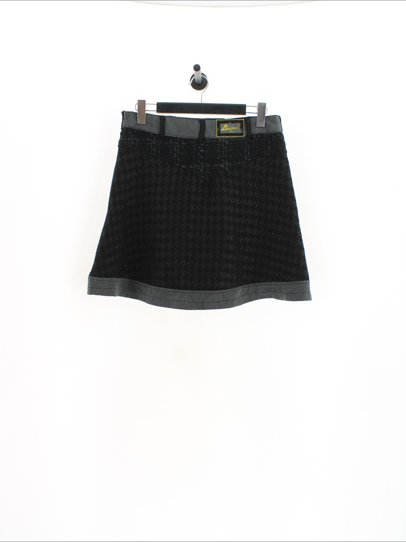 06e331751cd7aea7fcef731f0e543128