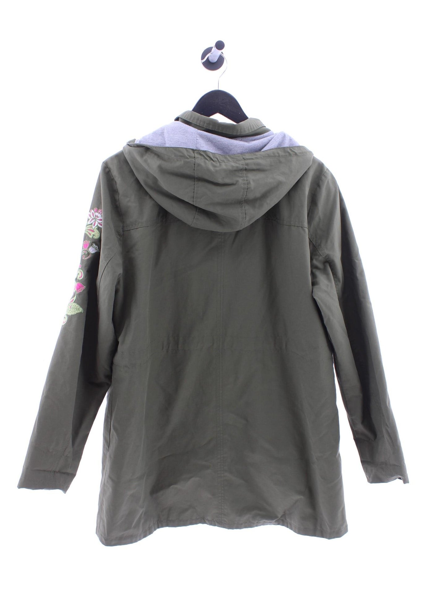 3e8d62044b143e8d44d1729f10d8407e