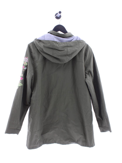 3e8d62044b143e8d44d1729f10d8407e