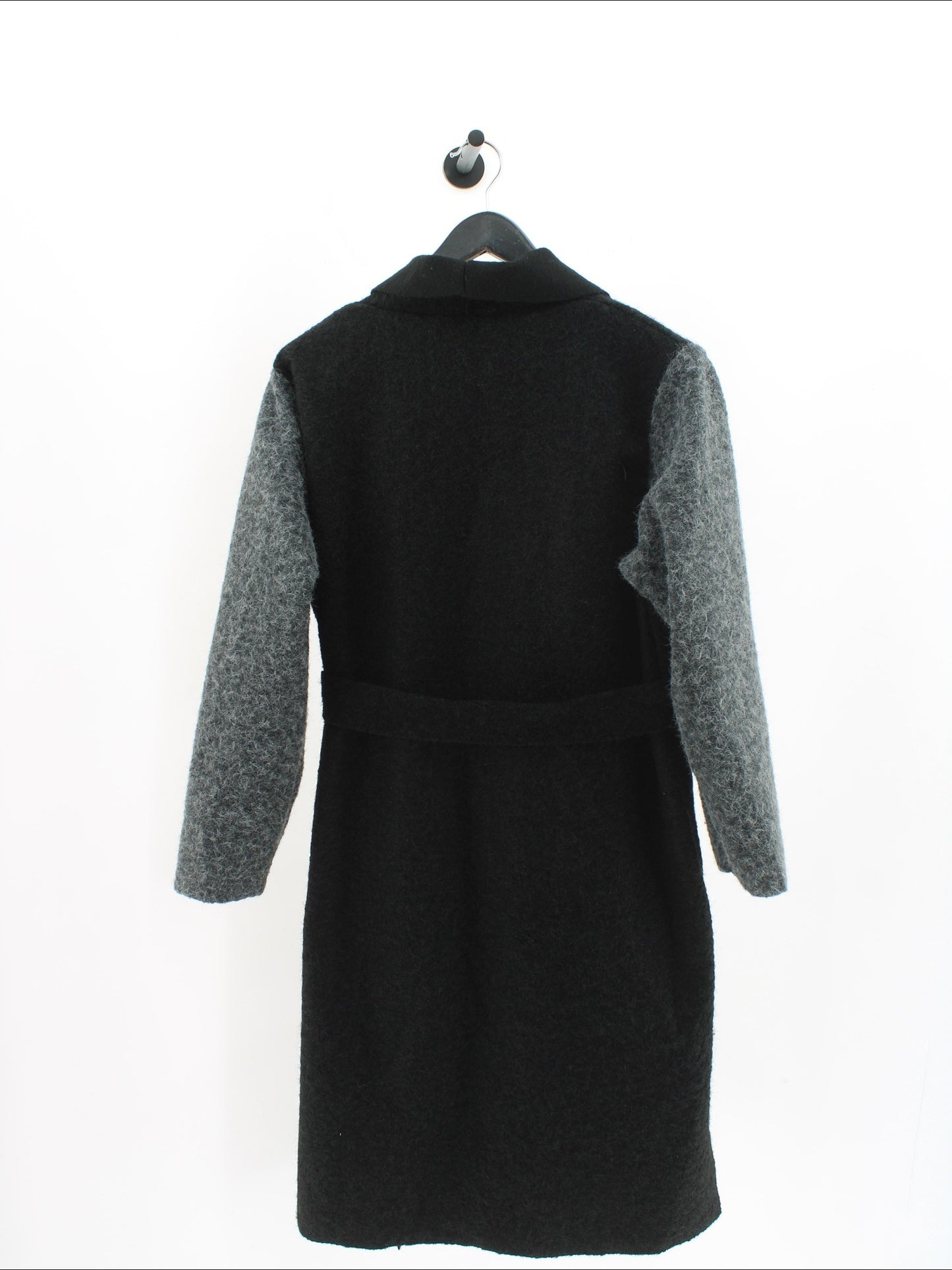 d95bf7102e9aba6f1917f26d62700993