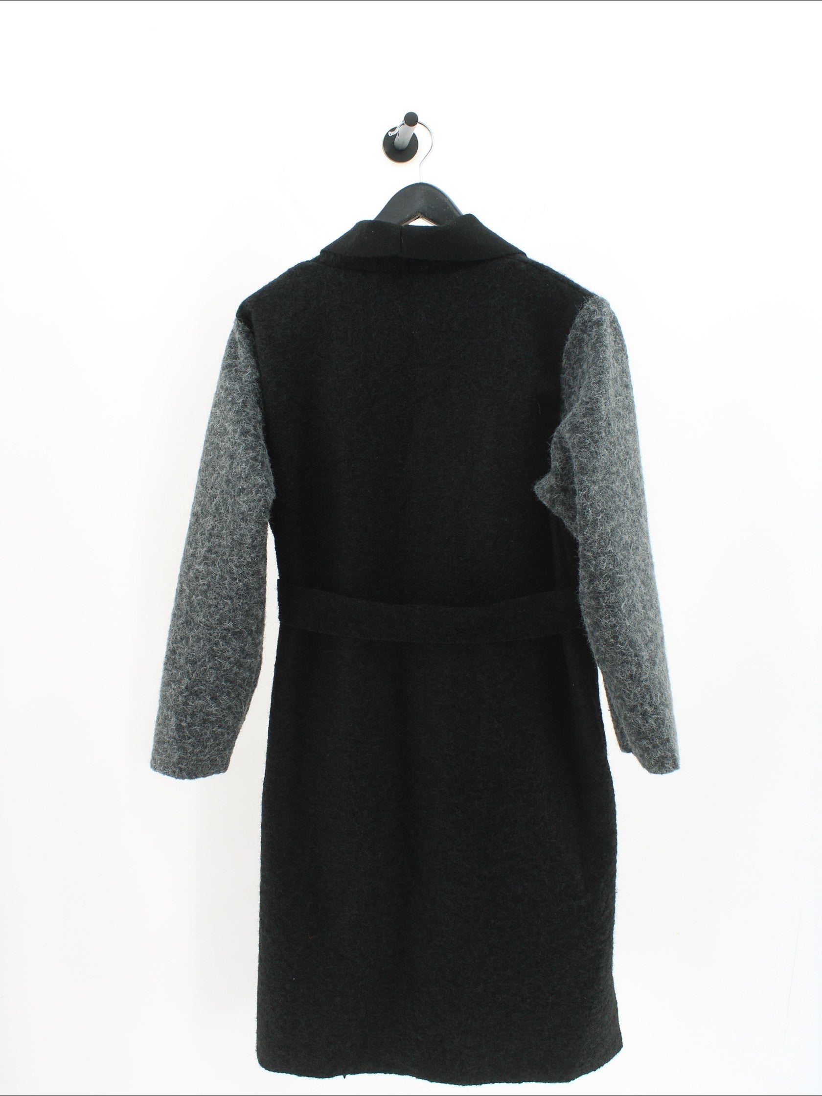 d95bf7102e9aba6f1917f26d62700993