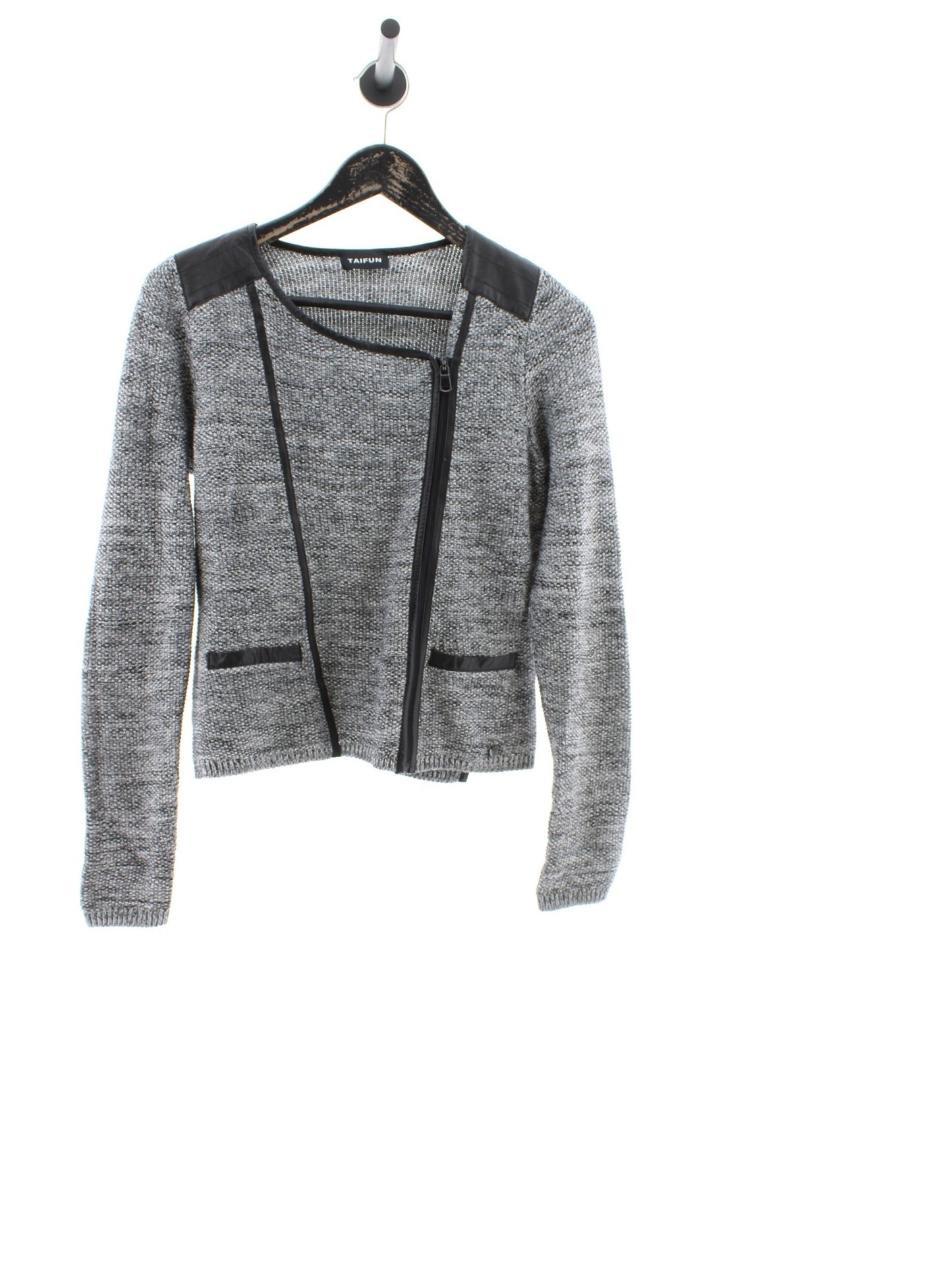 d8eb7fec8f4c9035490428dd27ffe722