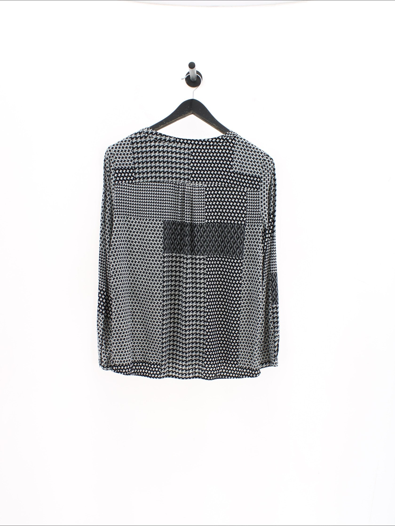 cea957f3a88fe704aa5e197e9b46fafd