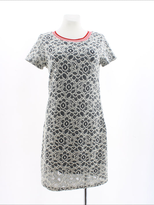 d12a59f876eecf659e30d25db0401f42