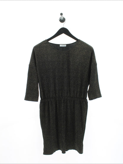 ca710426846f1d3e18f36d143a62b8ec