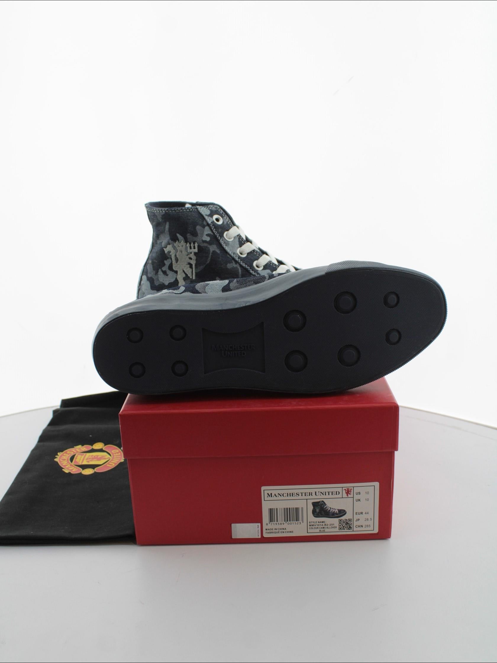 b5b59d1aeae4eb4e6fb97cfff817b3f5