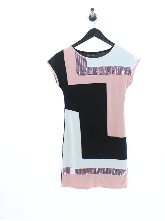 09efabfe68b0568e5252f75b0f875c18