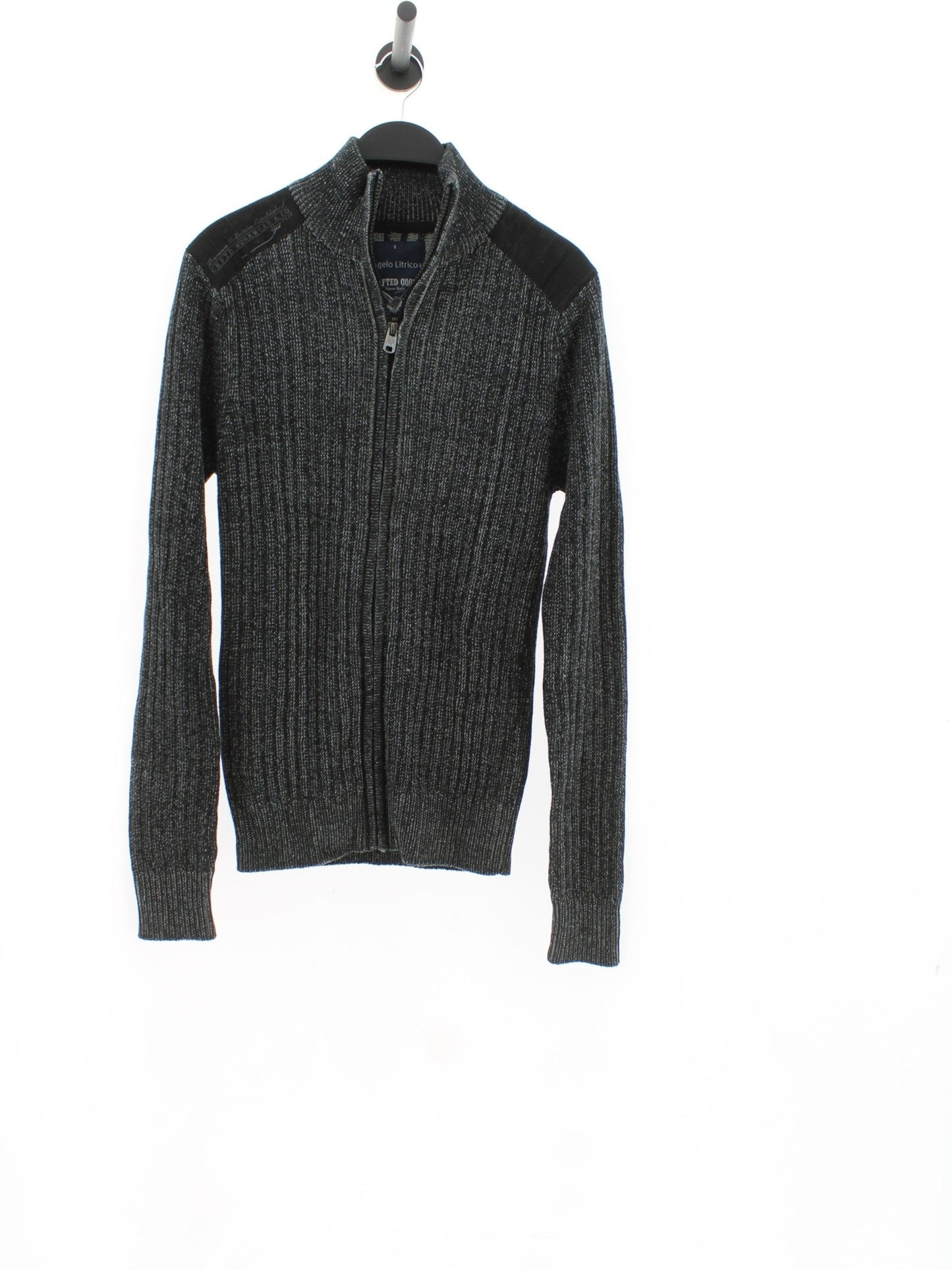 db694fcc8ccb9d7e7a9694175ed2c55d