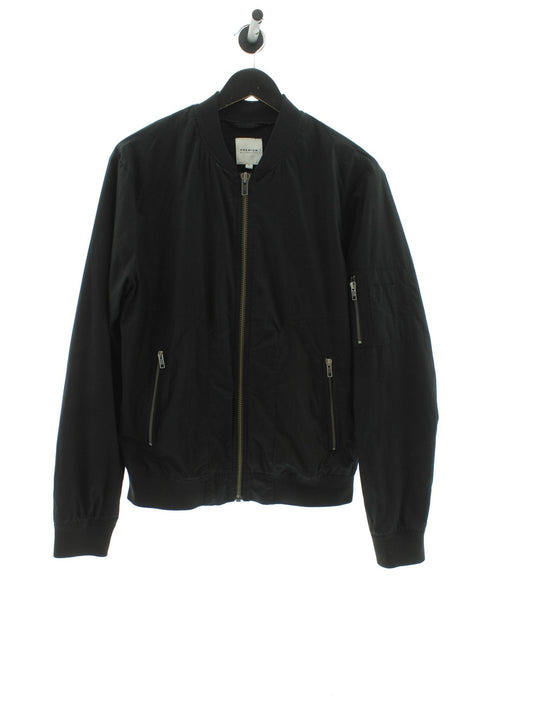 fabe9f74dd6642848d16e728ead3bdfd