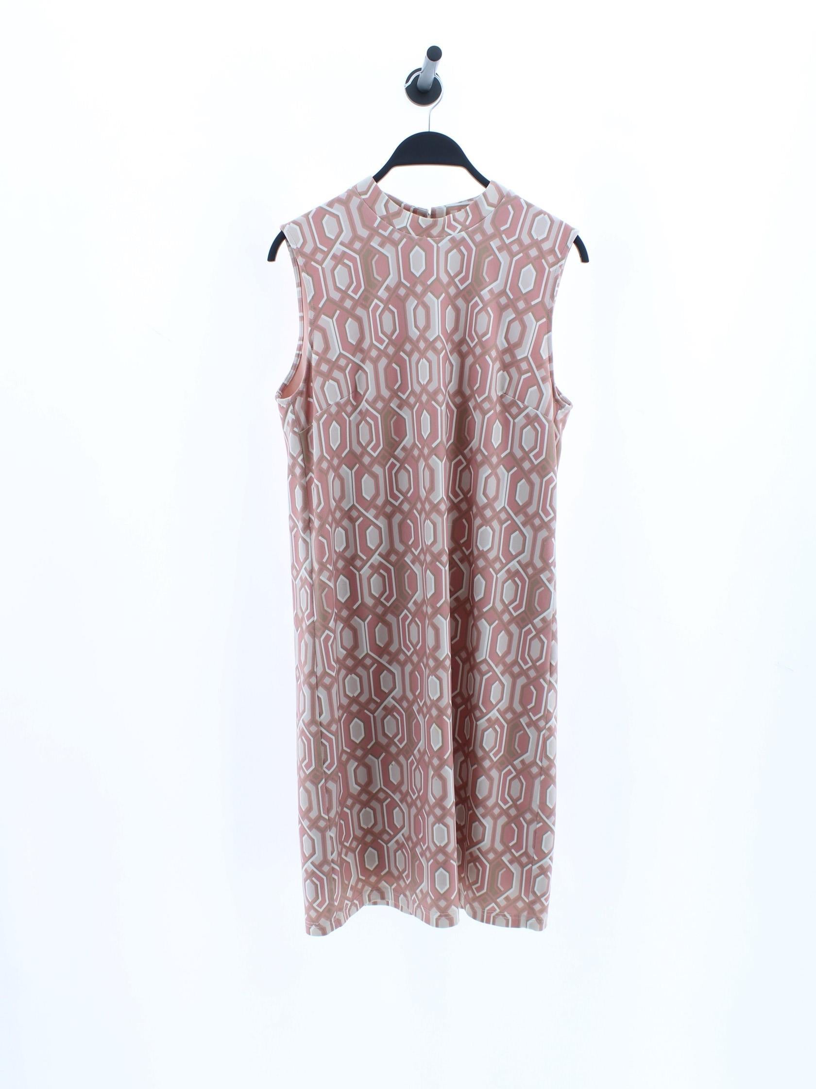 05ec27b3ee738d94a1ea4264ce59bc43