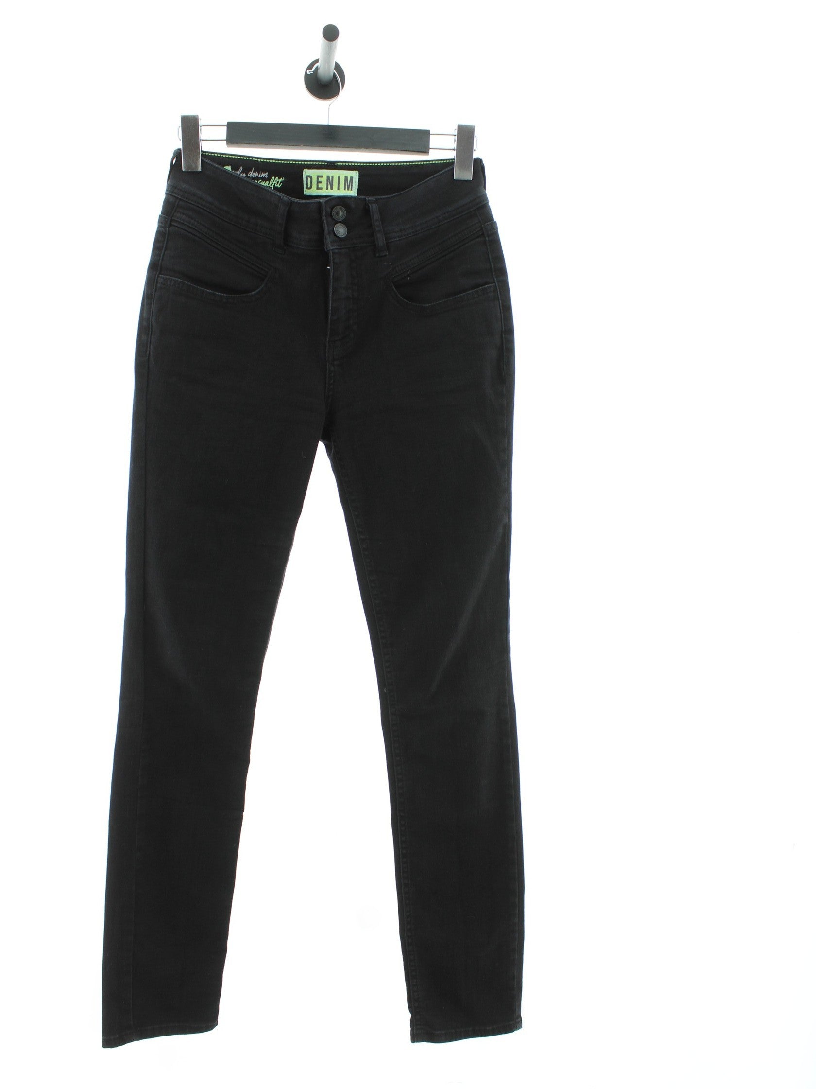 01d9bd945d344ba75a49c06bc2e0b6de