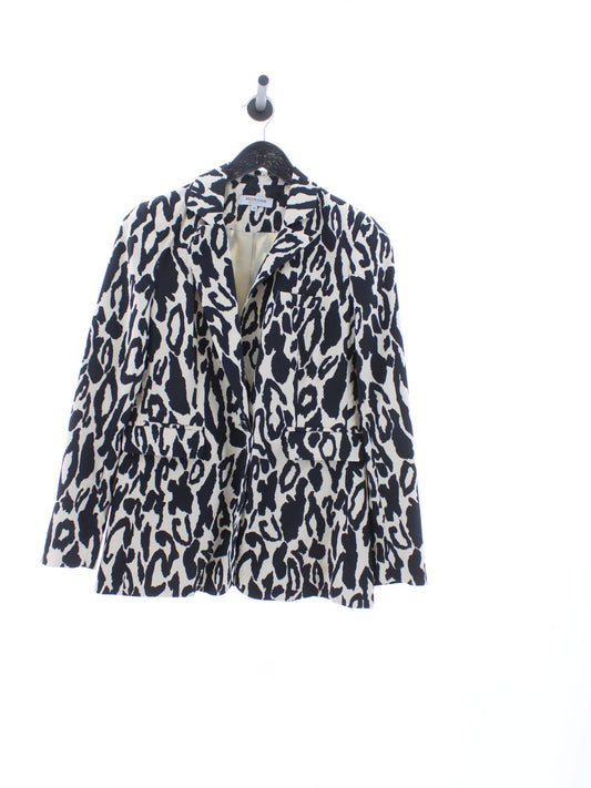 980e34b65b19f836245eed7de07043e4