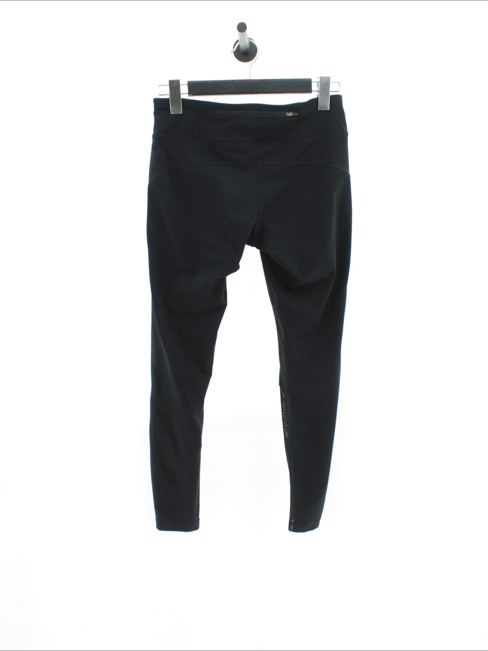 4b4516145f8714506a900a8c1d3648dd