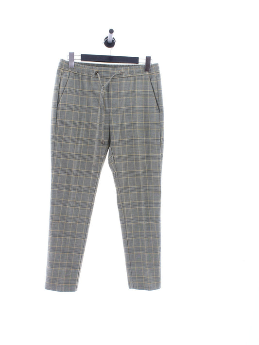 ac17ecc856dd8fe1ede5ca3563d6cbeb