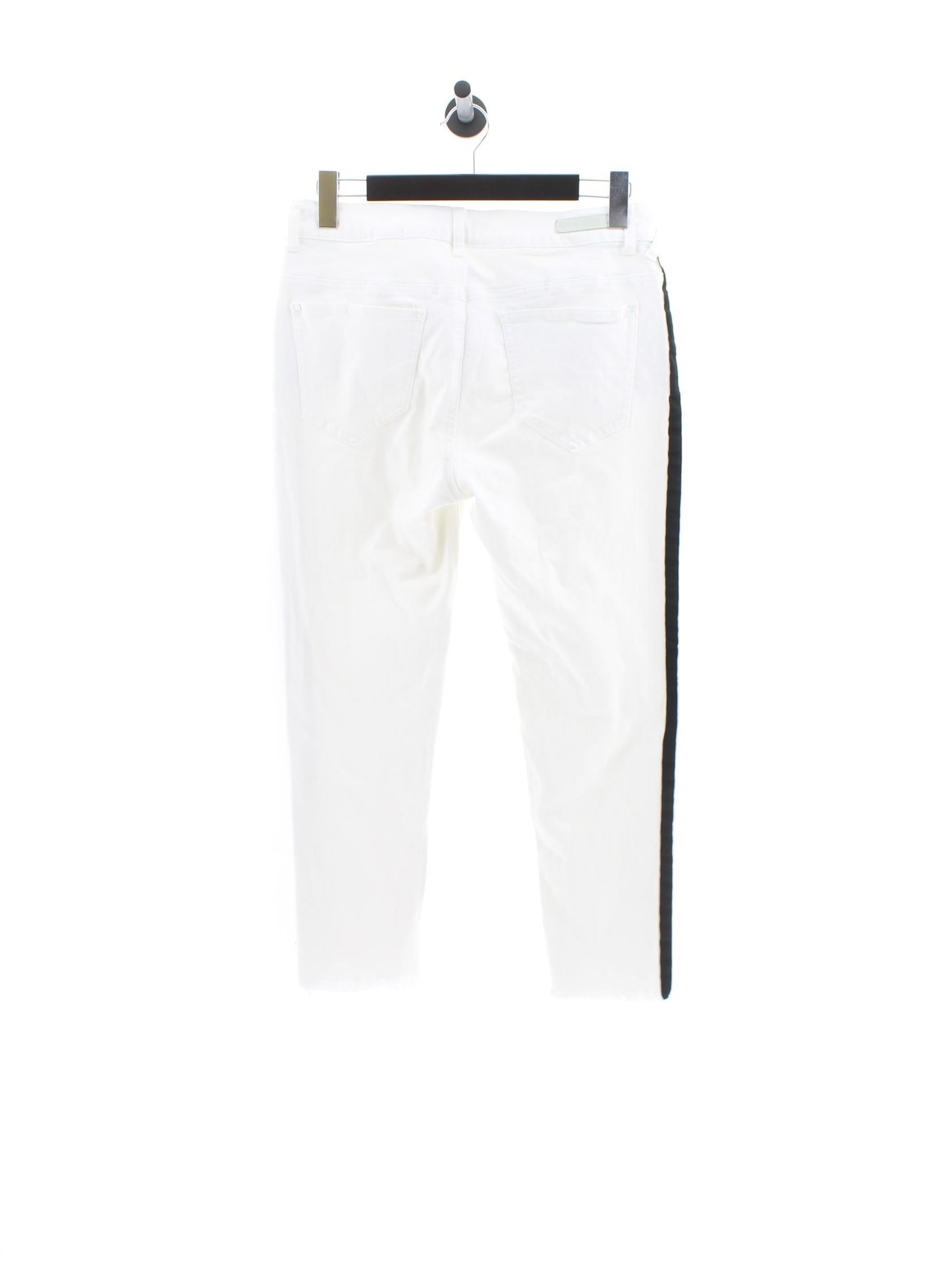 592bfafd4123e41381530712125108df