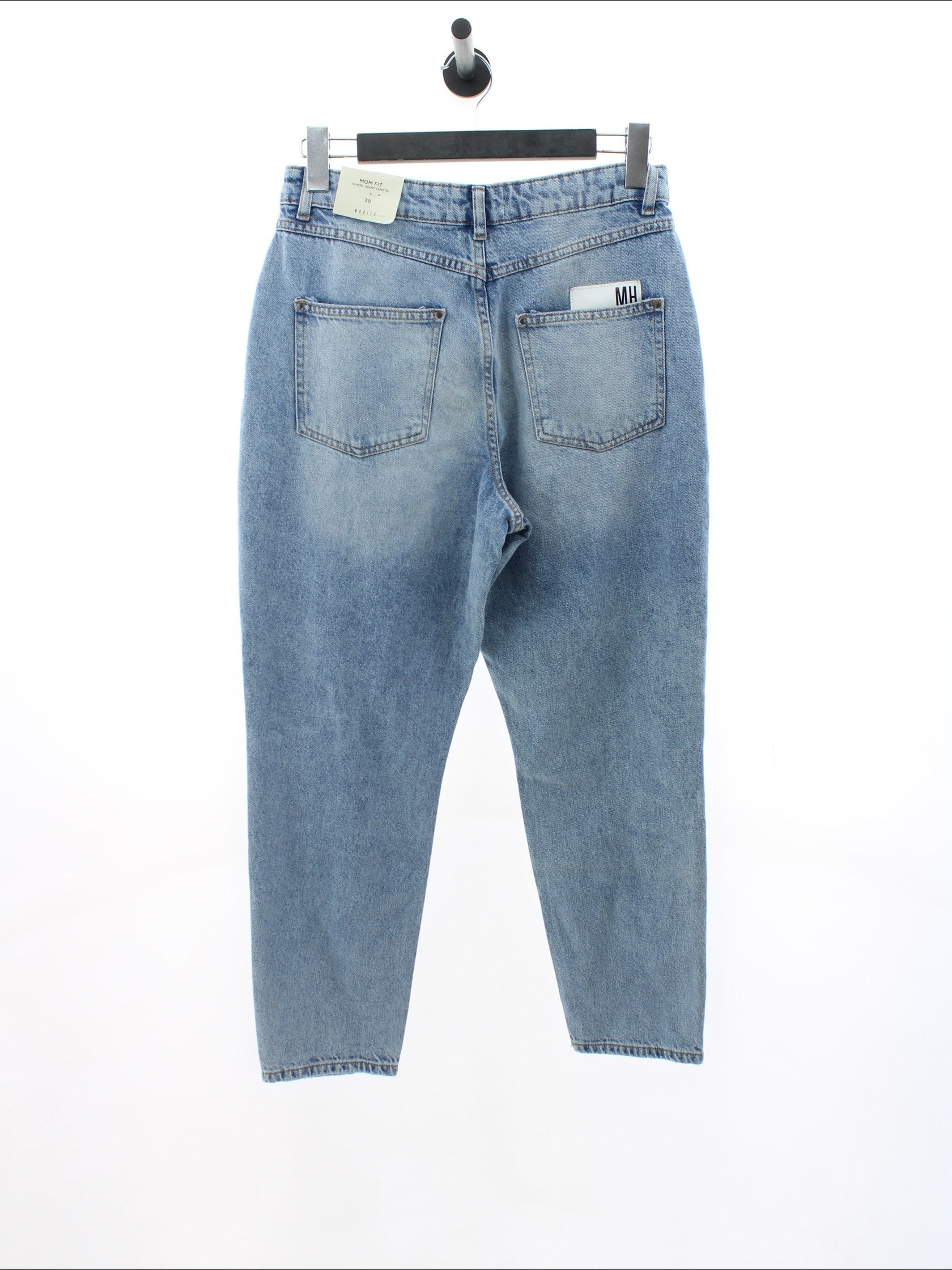 7930f131cb088fa243c1dcae06a06819