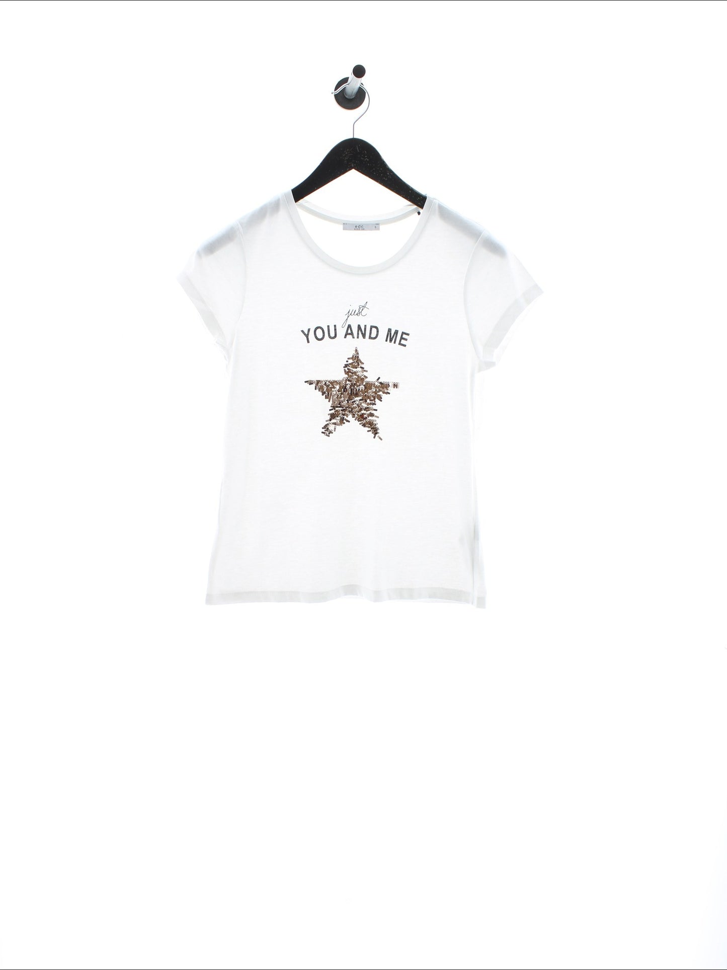 e85d99aae1029a6cd4cd4475df85a1c3