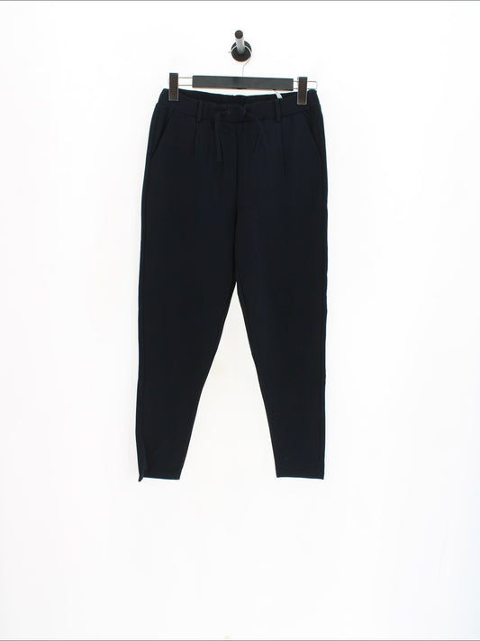 3a27761a36f24880d4fef9b0f65b3829