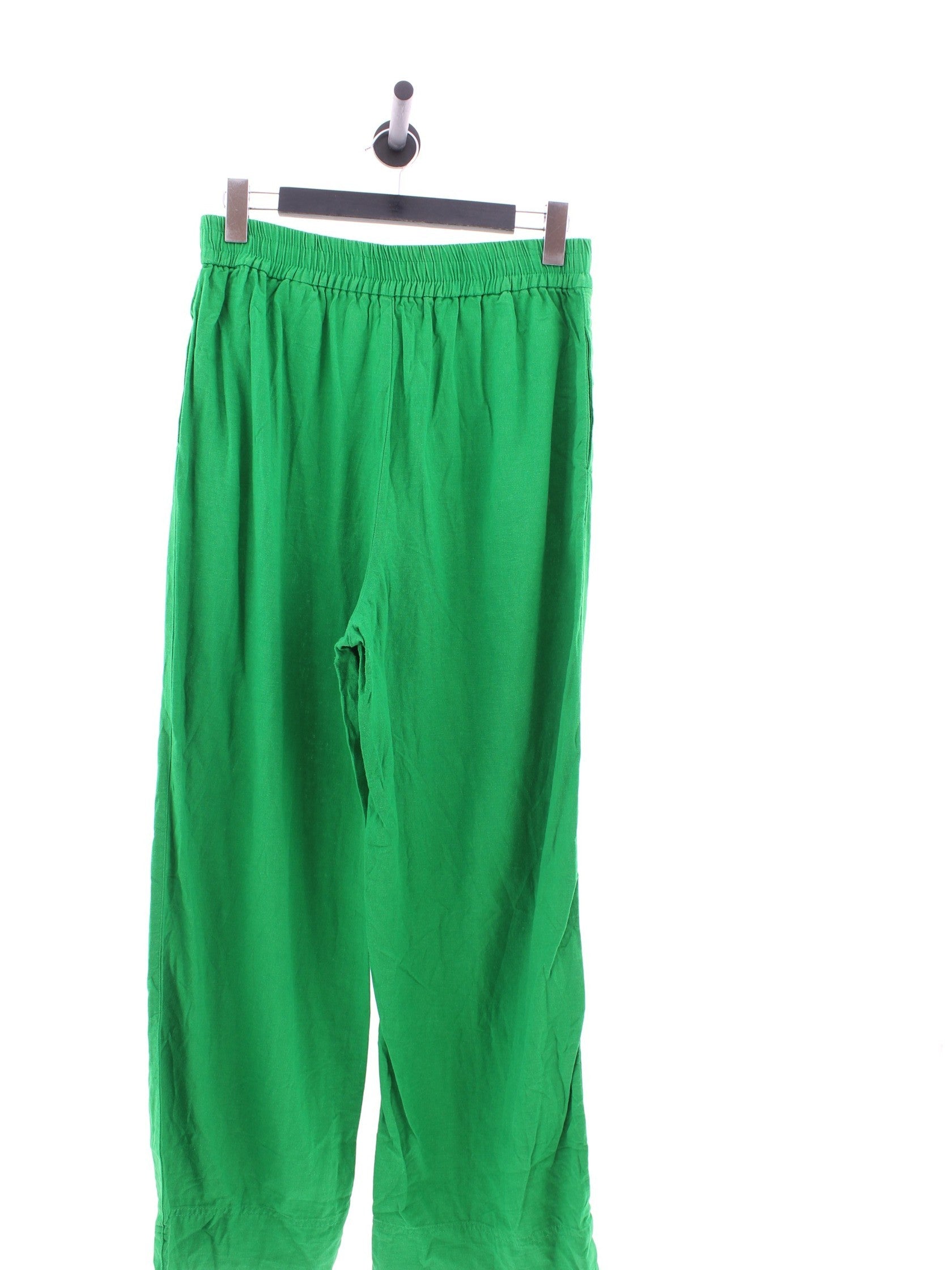 e53c1996de8d5490f6c2436c264ae84d