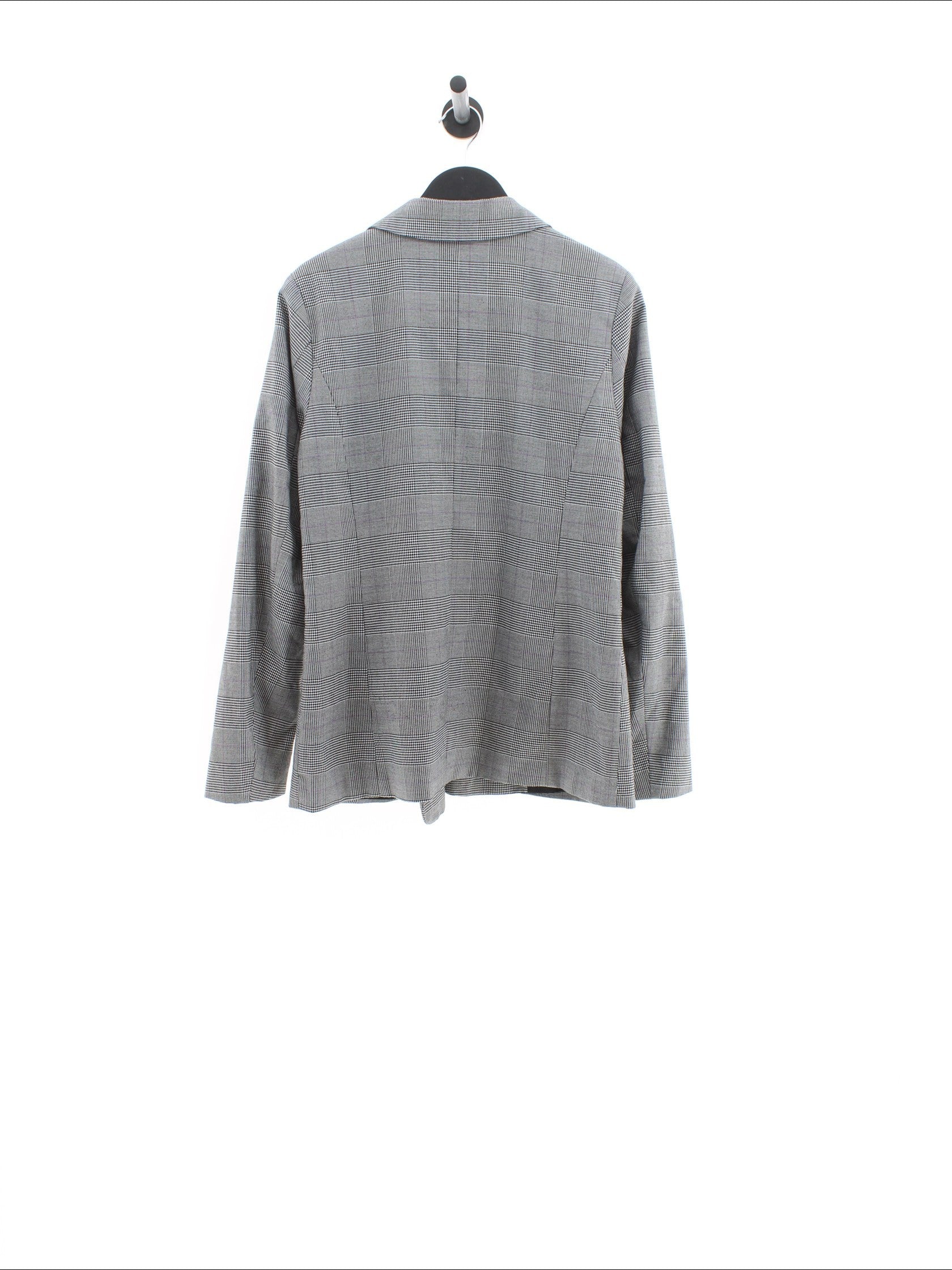 933ac440b633c0c1d7781165607466a7