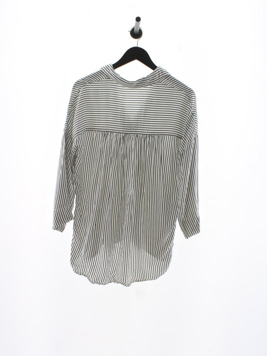 7b4bd930b28d0e43b5ab9e6963147c4f