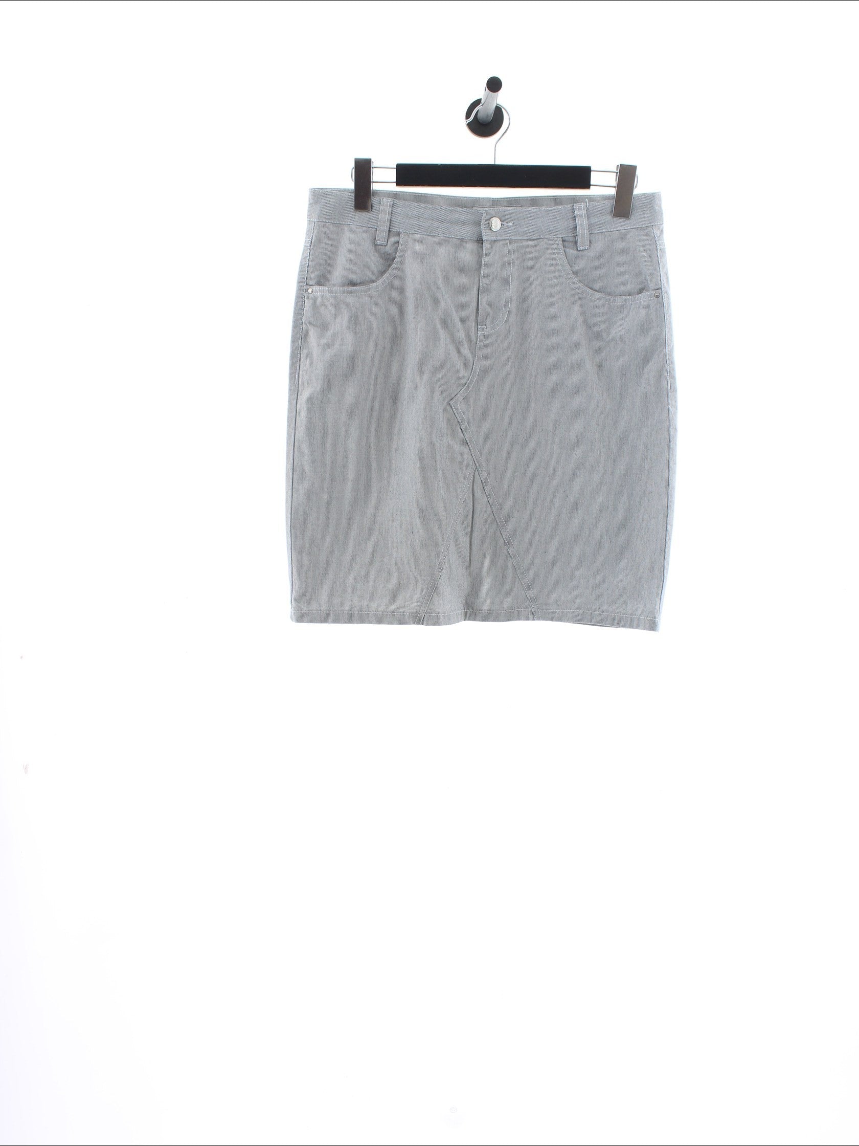 d64785da54c6782424eeb0ebfe9b2ef7