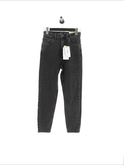 ab967b21efaf4e484af21a5053d5b181