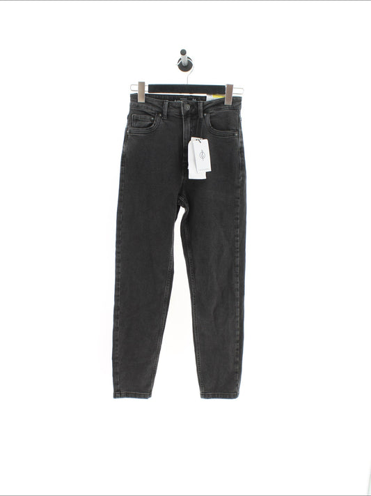 ab967b21efaf4e484af21a5053d5b181