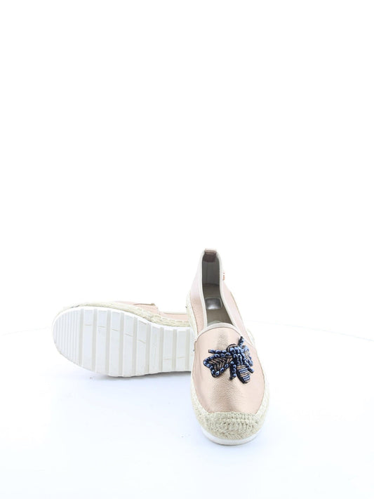 5d7cd668b36bc9ed5592df81f0bd77a3