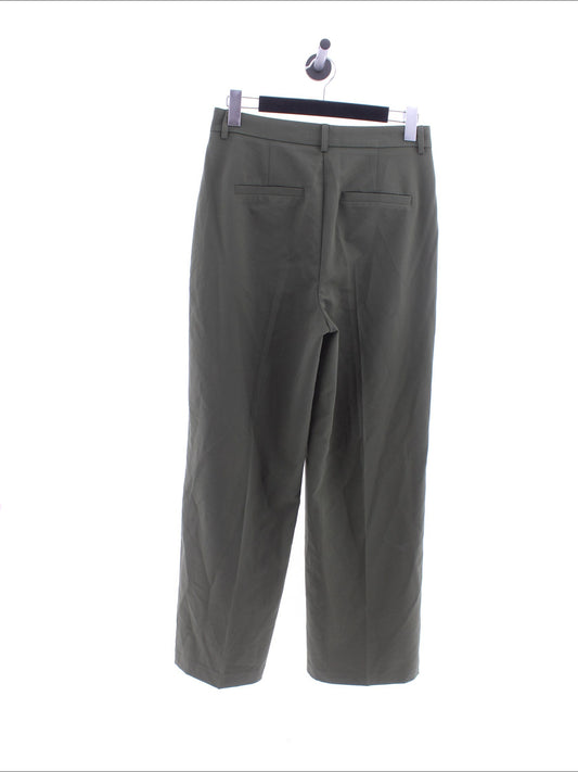 93bf26f17619cd2e3305a49e15d95e22