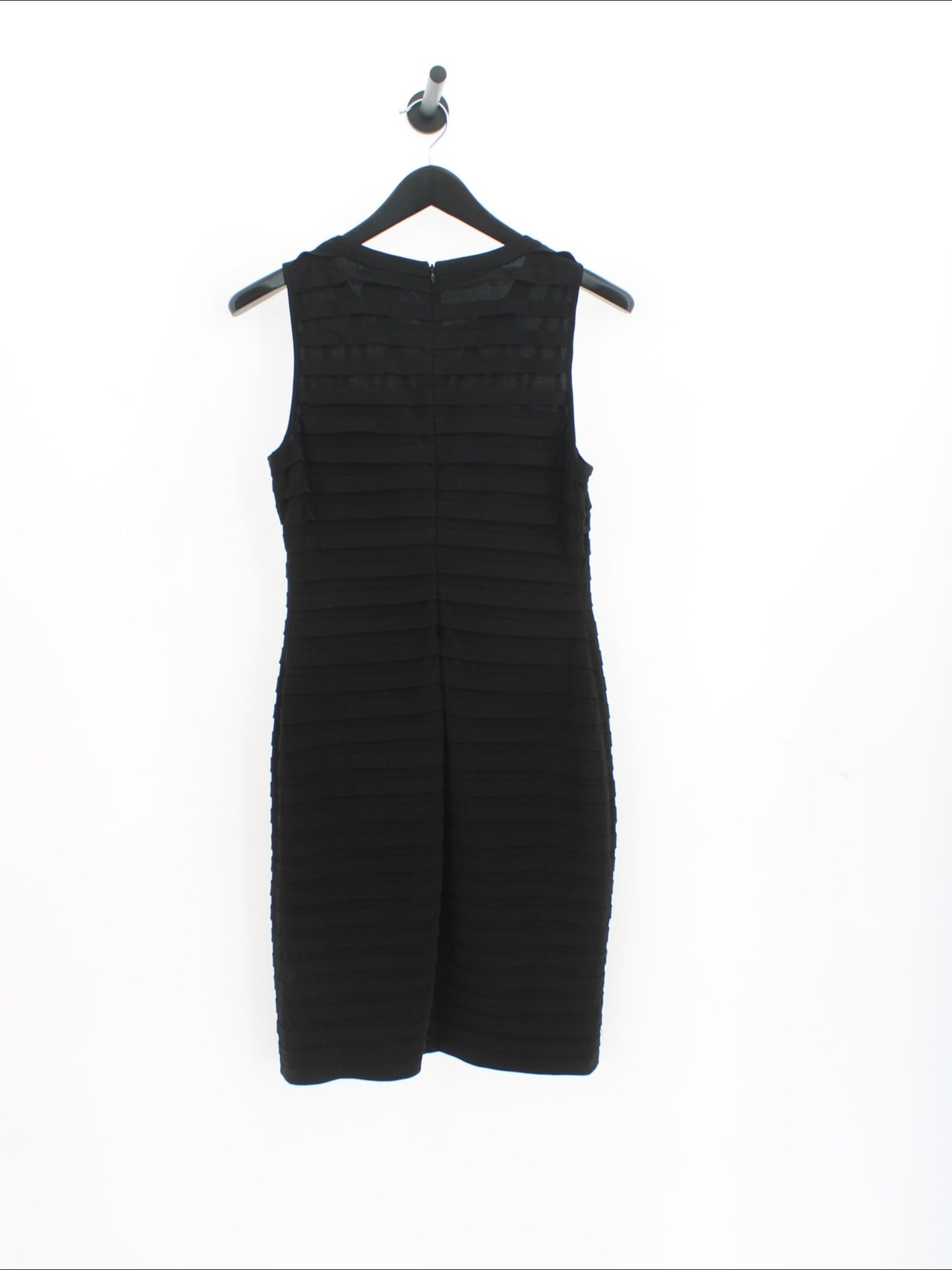 82e37f067132338e47e7a4f399b06d8f