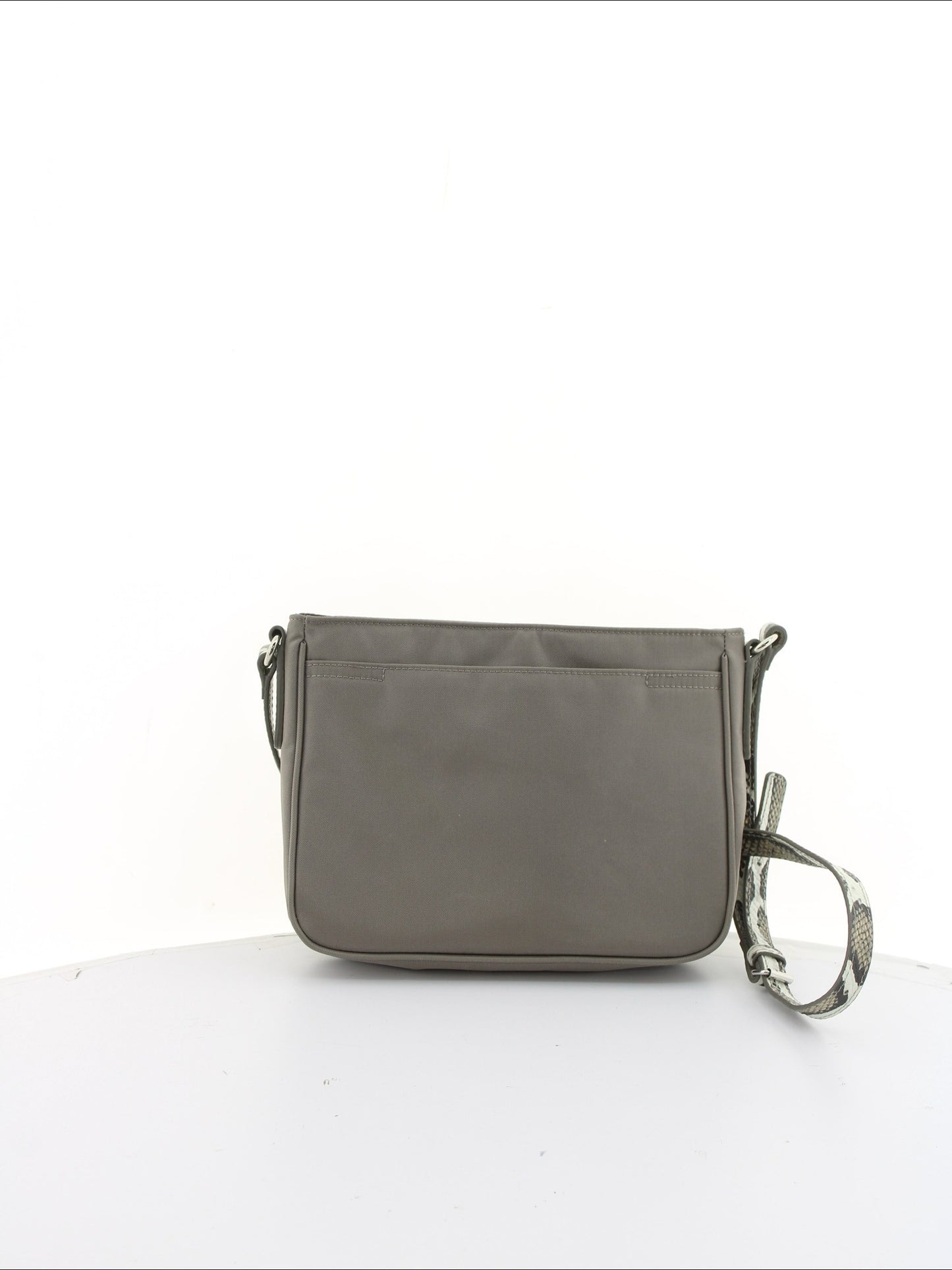 dcaf459ecf823f866bf1602483c003e1