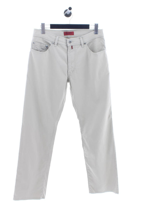 7e776439ef89cc38dd8ce6f6a82904a3