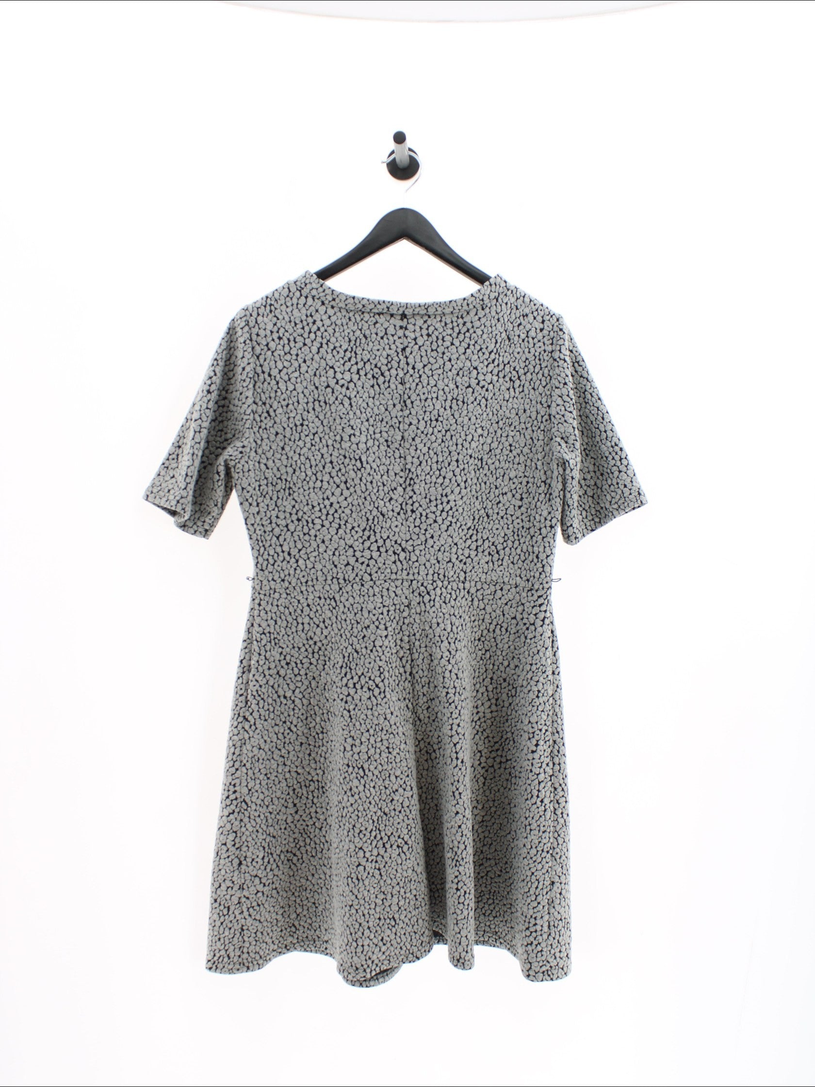 3d206d12d8893cc77cb1ed1ba4b2e130